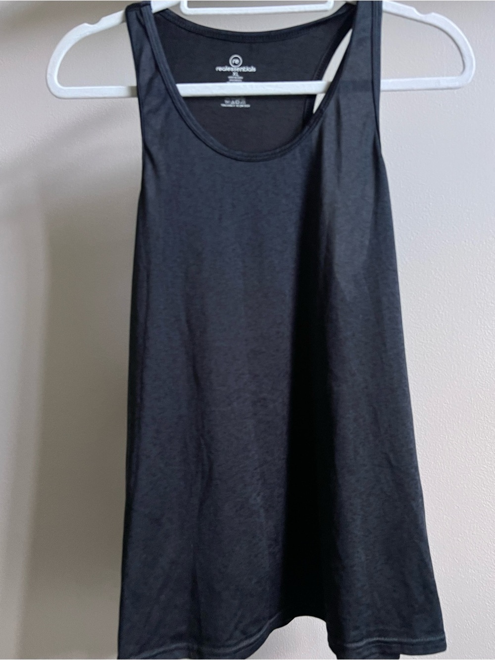 NWOT Real Essentials 5 Athletic tank bundle Racerback dry fit XL - Picture 3 of 7